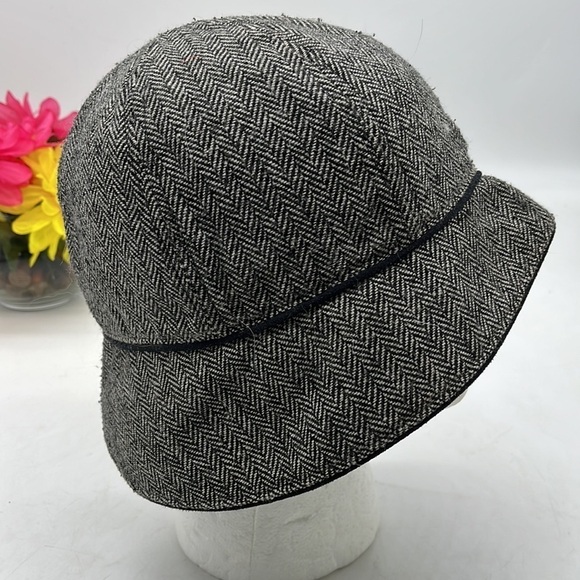 De Lux Black Gray Herringbone Hat Poly/Wool HT3299 - Picture 4 of 6